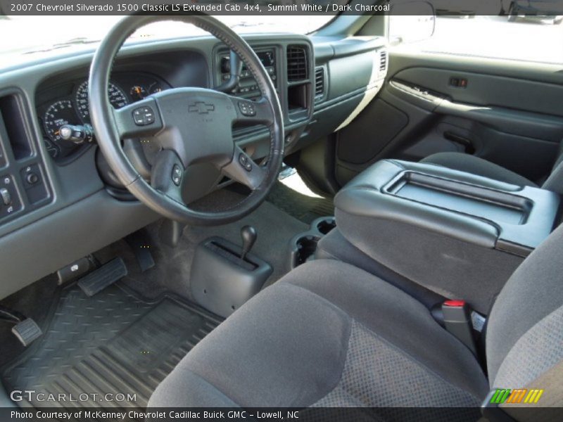 Summit White / Dark Charcoal 2007 Chevrolet Silverado 1500 Classic LS Extended Cab 4x4