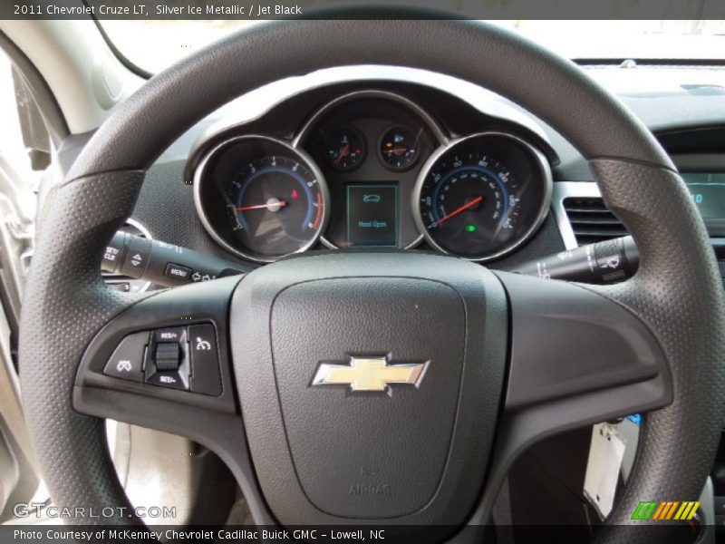 Silver Ice Metallic / Jet Black 2011 Chevrolet Cruze LT