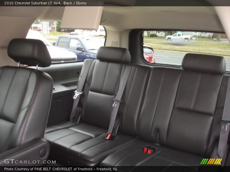 Black / Ebony 2010 Chevrolet Suburban LT 4x4
