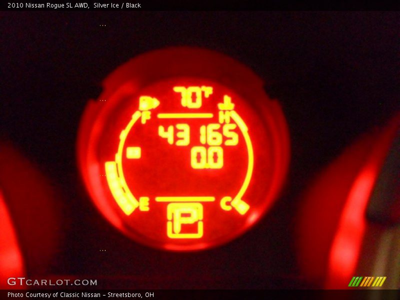 Silver Ice / Black 2010 Nissan Rogue SL AWD
