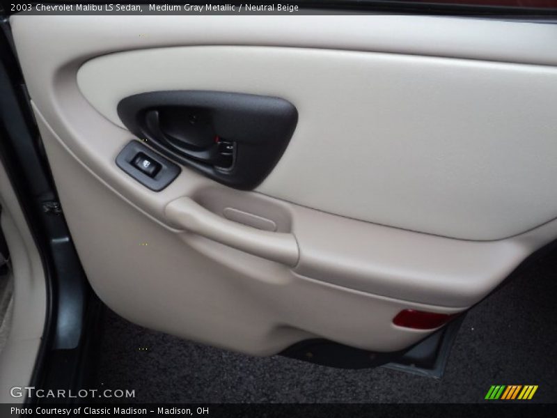 Medium Gray Metallic / Neutral Beige 2003 Chevrolet Malibu LS Sedan