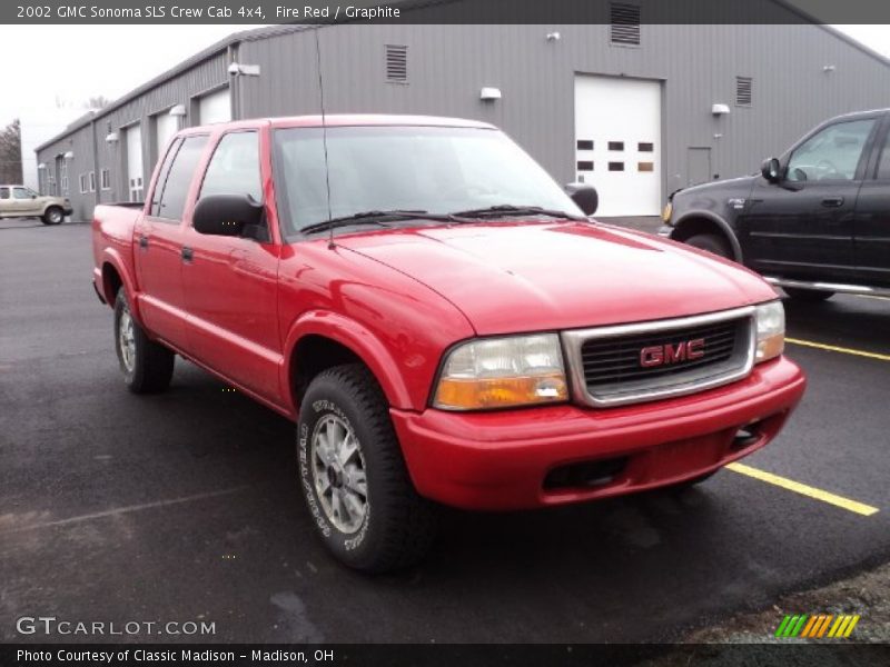 Fire Red / Graphite 2002 GMC Sonoma SLS Crew Cab 4x4