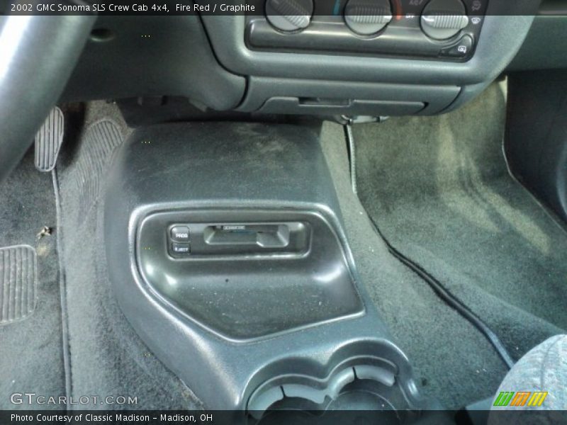 Fire Red / Graphite 2002 GMC Sonoma SLS Crew Cab 4x4