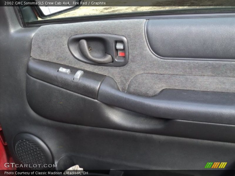 Fire Red / Graphite 2002 GMC Sonoma SLS Crew Cab 4x4