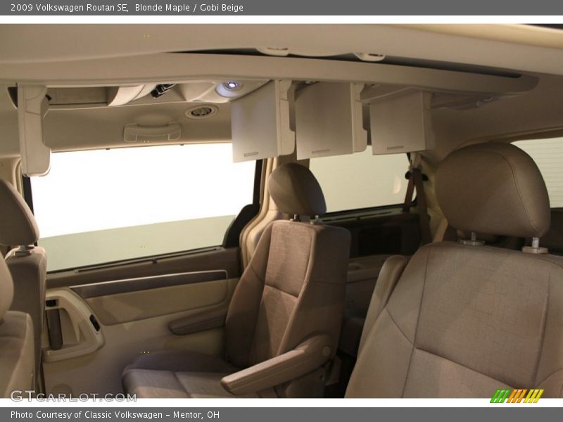 Blonde Maple / Gobi Beige 2009 Volkswagen Routan SE