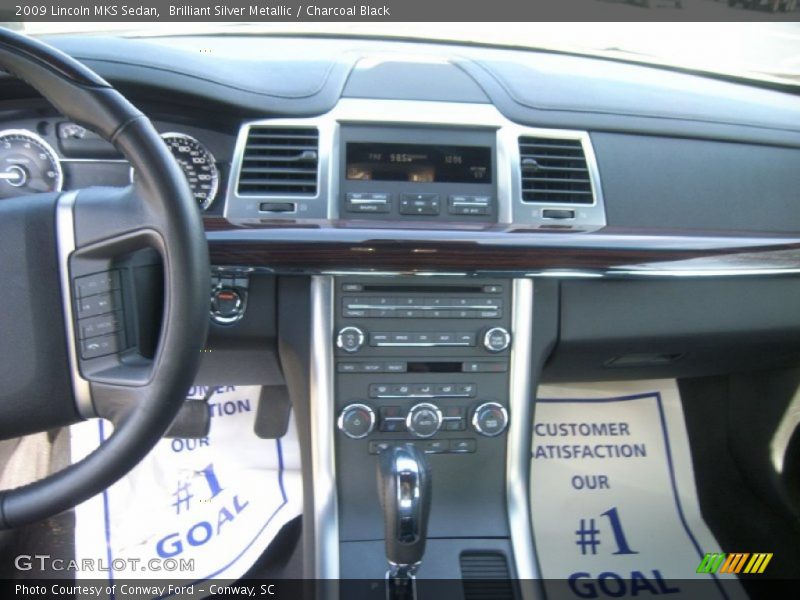 Brilliant Silver Metallic / Charcoal Black 2009 Lincoln MKS Sedan