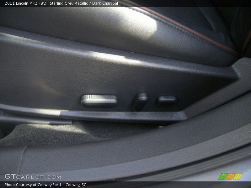 Sterling Grey Metallic / Dark Charcoal 2011 Lincoln MKZ FWD