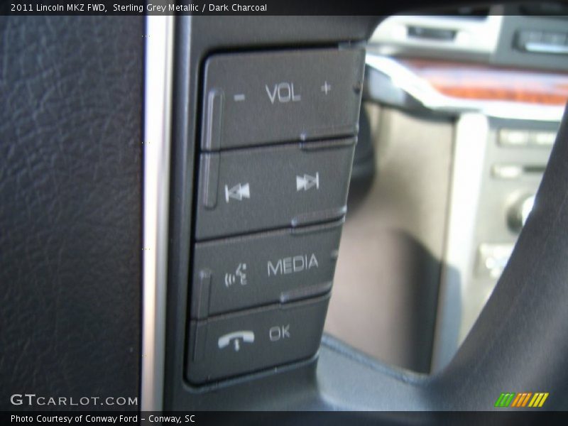 Sterling Grey Metallic / Dark Charcoal 2011 Lincoln MKZ FWD