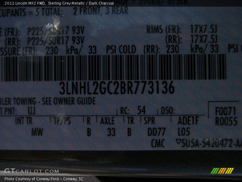 Sterling Grey Metallic / Dark Charcoal 2011 Lincoln MKZ FWD