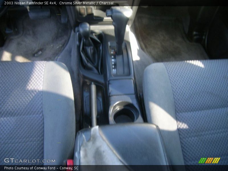Chrome Silver Metallic / Charcoal 2003 Nissan Pathfinder SE 4x4