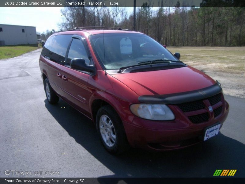 Inferno Red Pearlcoat / Taupe 2001 Dodge Grand Caravan EX