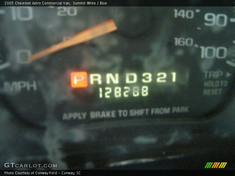 Summit White / Blue 2005 Chevrolet Astro Commercial Van