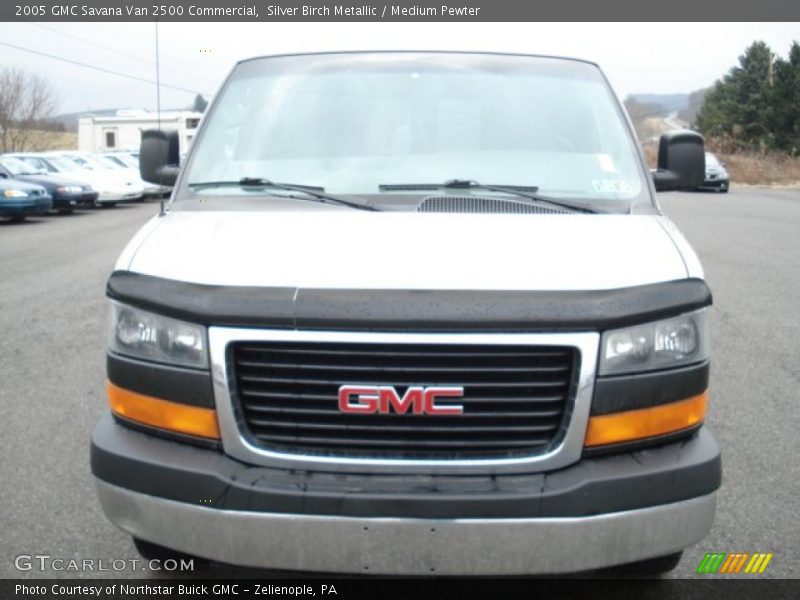 Silver Birch Metallic / Medium Pewter 2005 GMC Savana Van 2500 Commercial