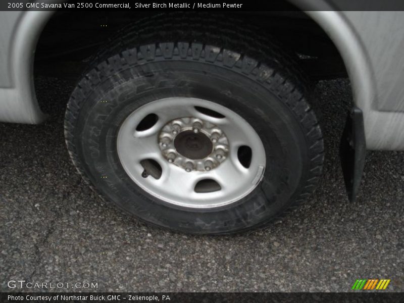 Silver Birch Metallic / Medium Pewter 2005 GMC Savana Van 2500 Commercial