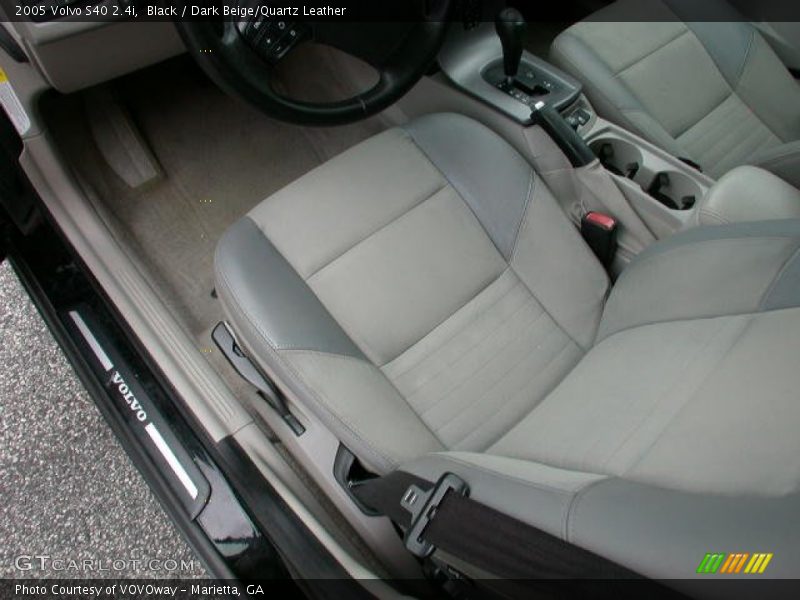 Black / Dark Beige/Quartz Leather 2005 Volvo S40 2.4i