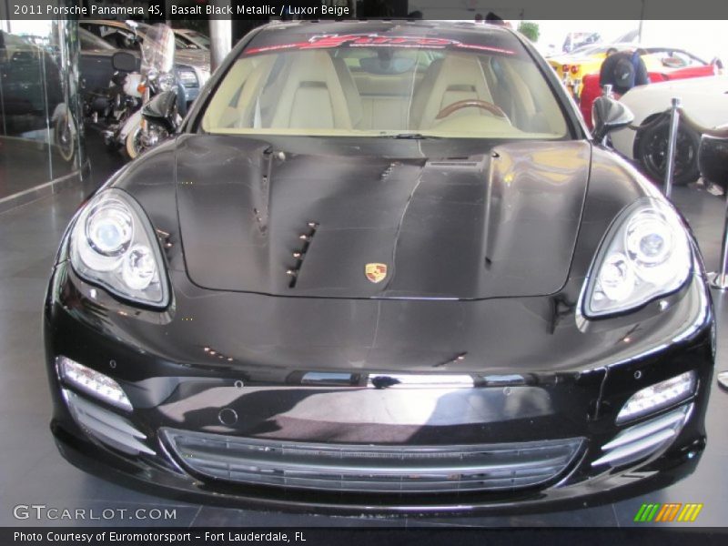 Basalt Black Metallic / Luxor Beige 2011 Porsche Panamera 4S