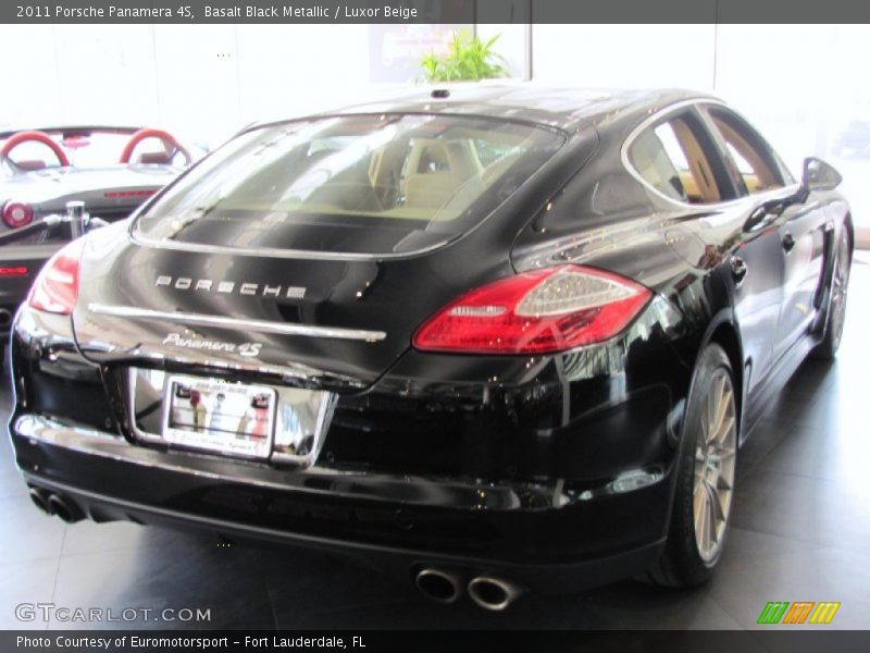 Basalt Black Metallic / Luxor Beige 2011 Porsche Panamera 4S