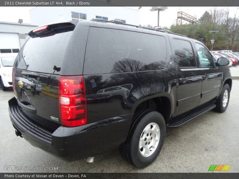 Black / Ebony 2011 Chevrolet Suburban LT 4x4