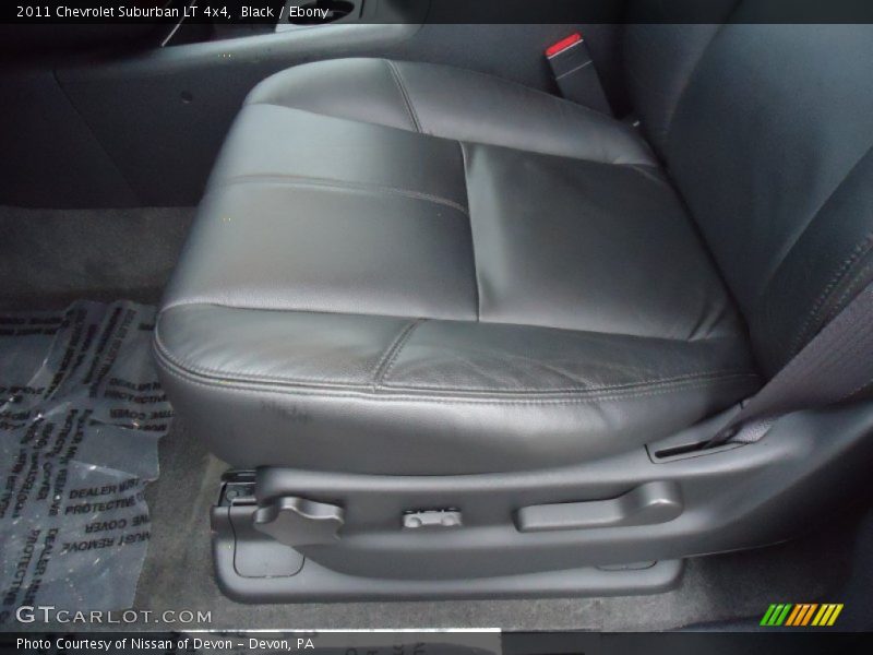 Black / Ebony 2011 Chevrolet Suburban LT 4x4