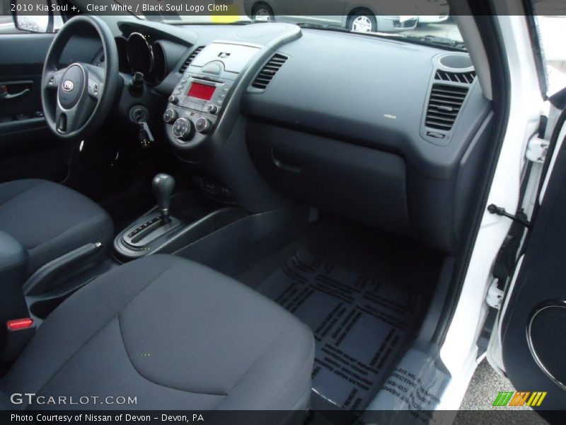 Clear White / Black Soul Logo Cloth 2010 Kia Soul +