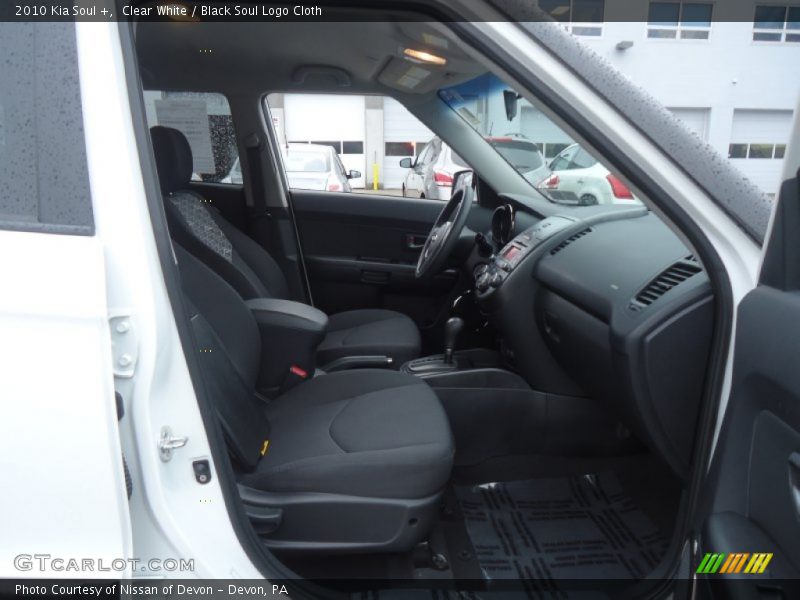 Clear White / Black Soul Logo Cloth 2010 Kia Soul +