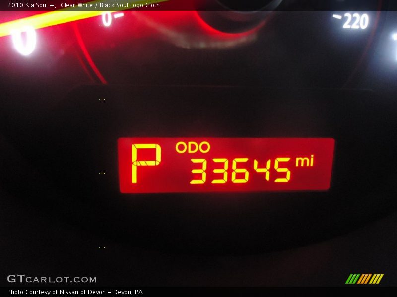 Clear White / Black Soul Logo Cloth 2010 Kia Soul +