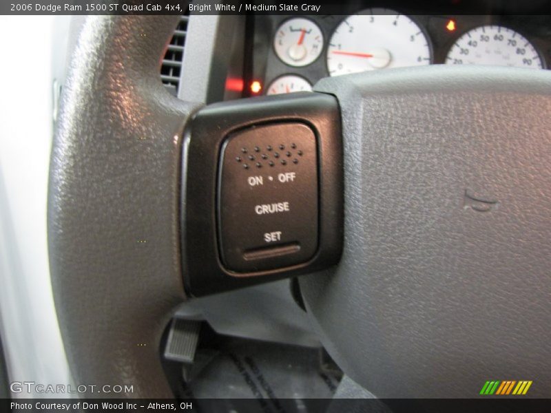 Bright White / Medium Slate Gray 2006 Dodge Ram 1500 ST Quad Cab 4x4