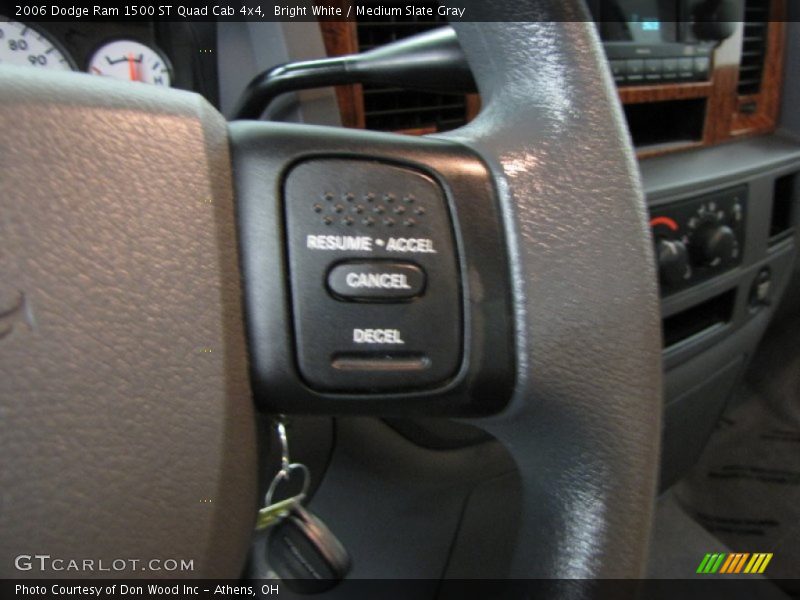 Bright White / Medium Slate Gray 2006 Dodge Ram 1500 ST Quad Cab 4x4