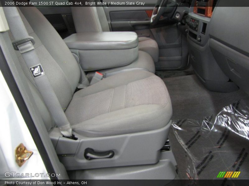 Bright White / Medium Slate Gray 2006 Dodge Ram 1500 ST Quad Cab 4x4