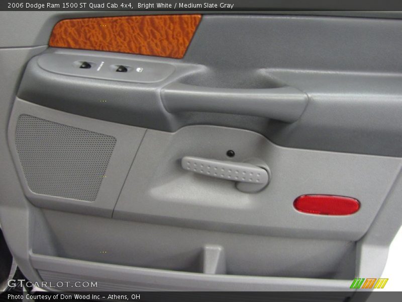 Bright White / Medium Slate Gray 2006 Dodge Ram 1500 ST Quad Cab 4x4