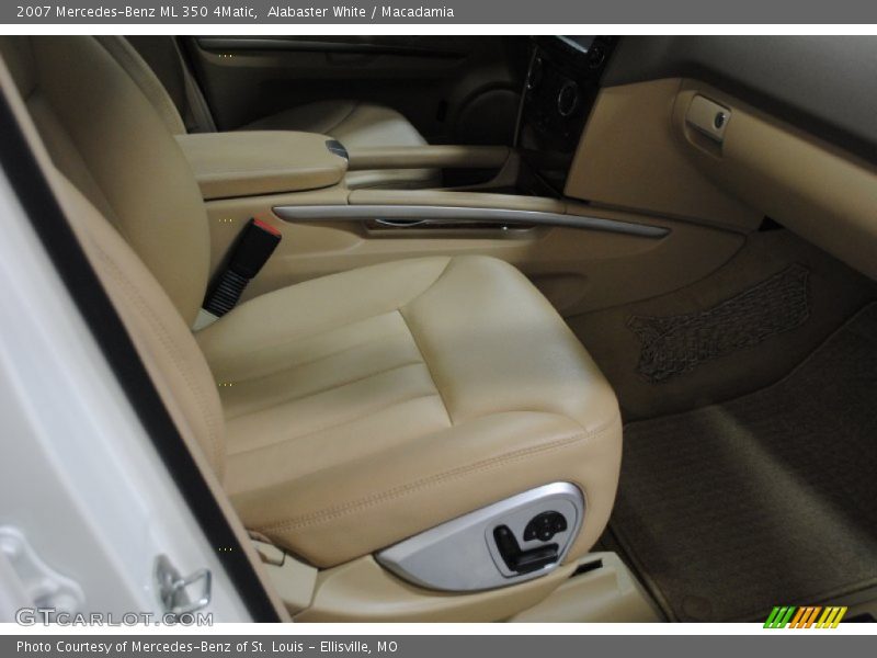 Alabaster White / Macadamia 2007 Mercedes-Benz ML 350 4Matic