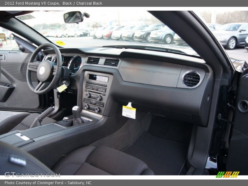 Black / Charcoal Black 2012 Ford Mustang V6 Coupe