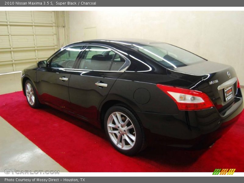 Super Black / Charcoal 2010 Nissan Maxima 3.5 S