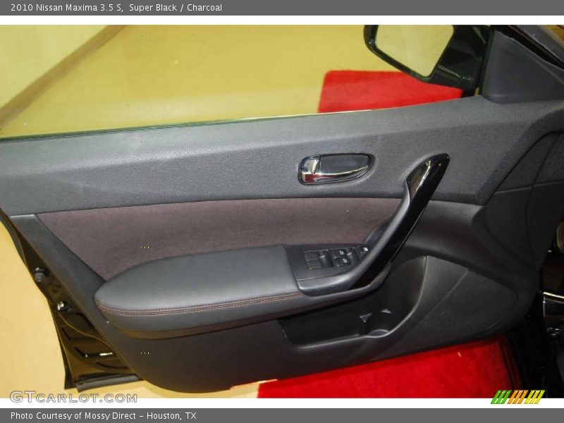 Super Black / Charcoal 2010 Nissan Maxima 3.5 S