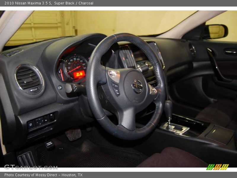 Super Black / Charcoal 2010 Nissan Maxima 3.5 S