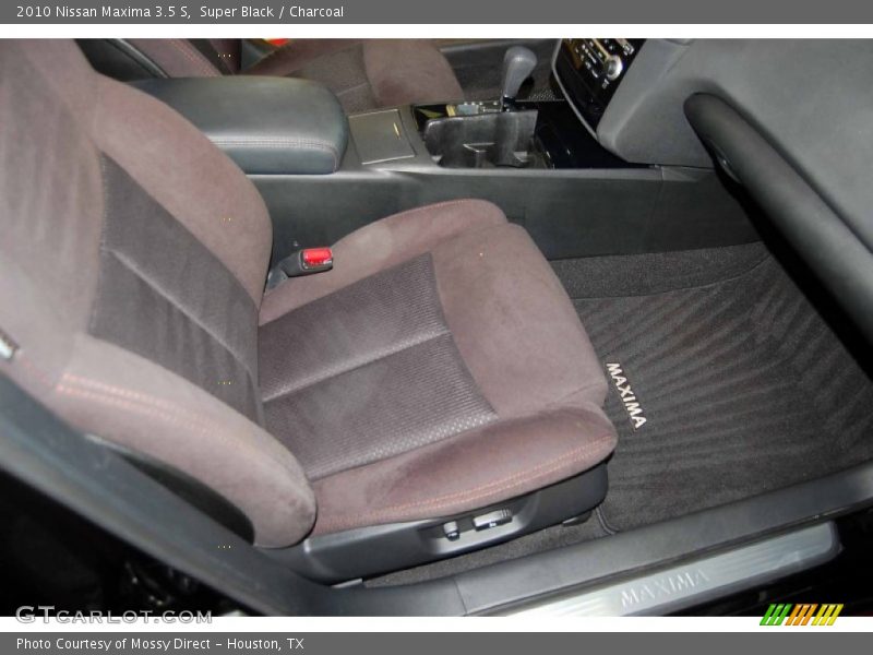 Super Black / Charcoal 2010 Nissan Maxima 3.5 S