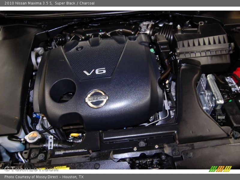 Super Black / Charcoal 2010 Nissan Maxima 3.5 S