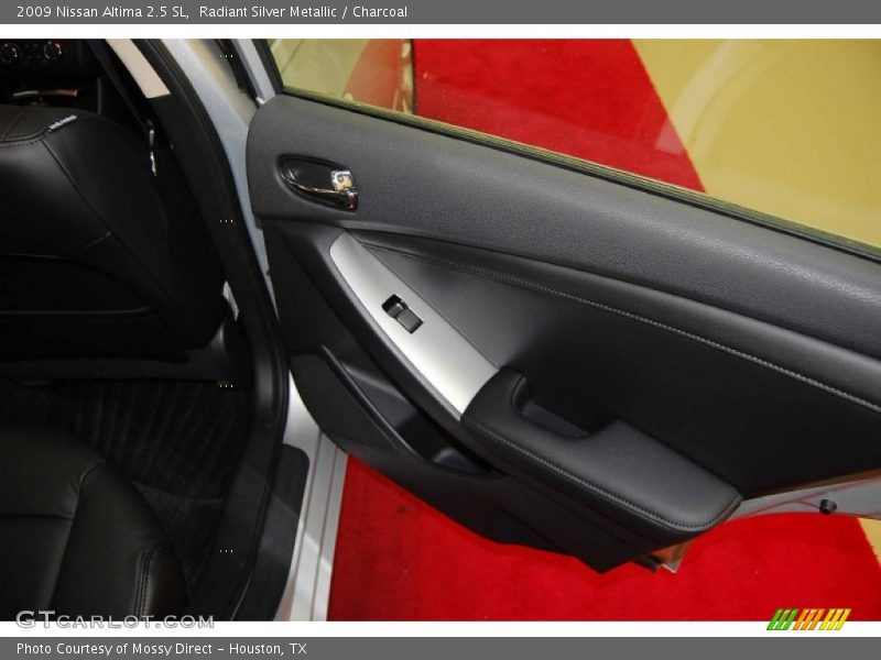 Radiant Silver Metallic / Charcoal 2009 Nissan Altima 2.5 SL