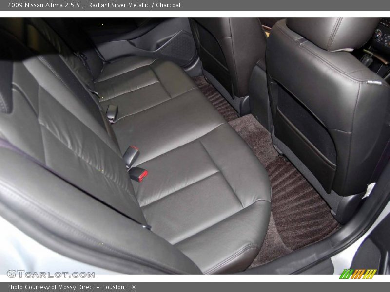 Radiant Silver Metallic / Charcoal 2009 Nissan Altima 2.5 SL