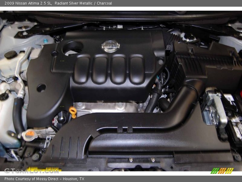 Radiant Silver Metallic / Charcoal 2009 Nissan Altima 2.5 SL