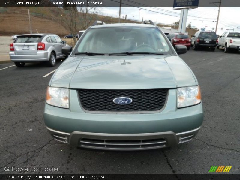 Titanium Green Metallic / Shale 2005 Ford Freestyle SE