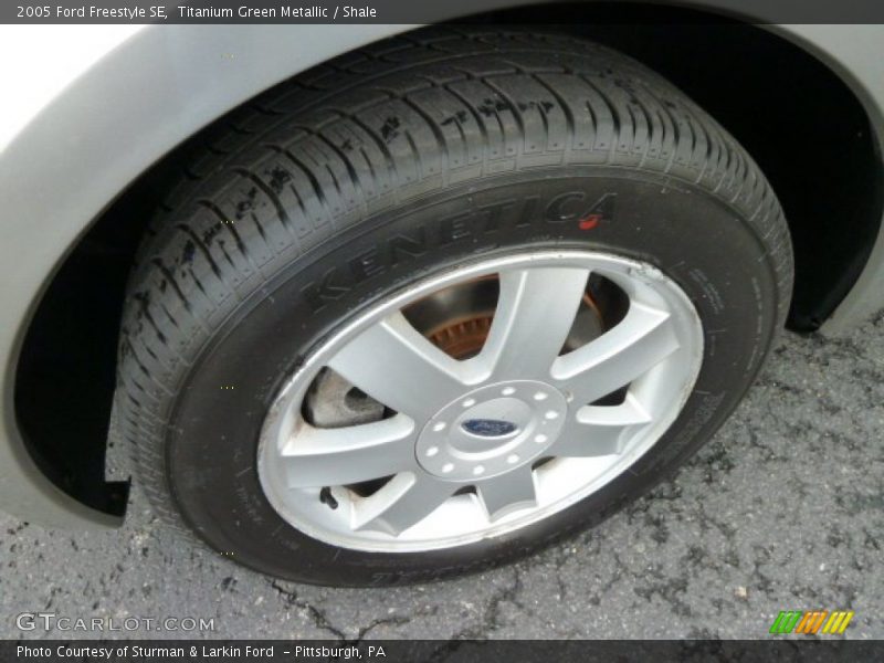Titanium Green Metallic / Shale 2005 Ford Freestyle SE