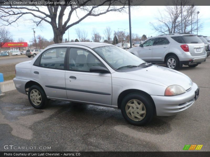 Silver Metallic / Gray 2001 Chevrolet Metro LSi