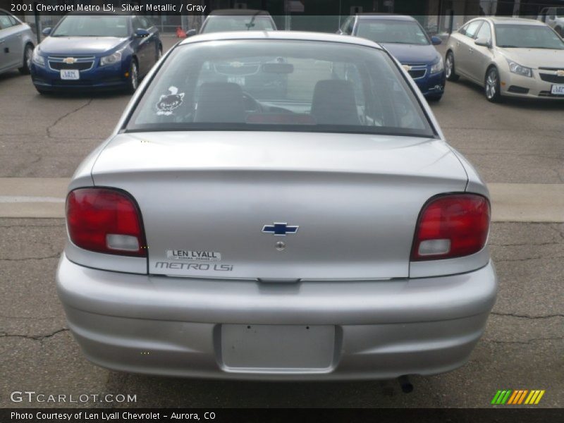 Silver Metallic / Gray 2001 Chevrolet Metro LSi