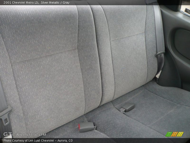 Silver Metallic / Gray 2001 Chevrolet Metro LSi