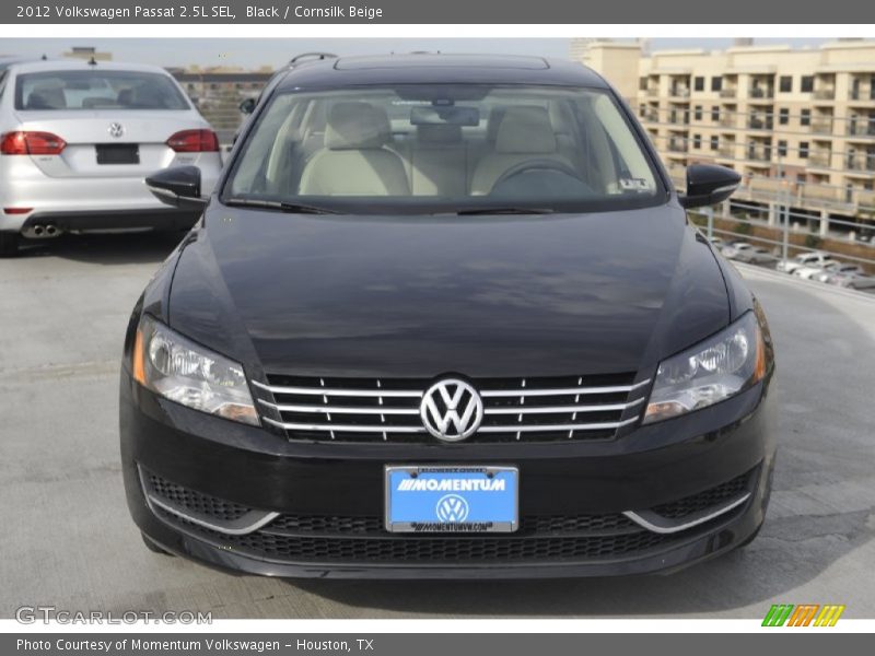 Black / Cornsilk Beige 2012 Volkswagen Passat 2.5L SEL