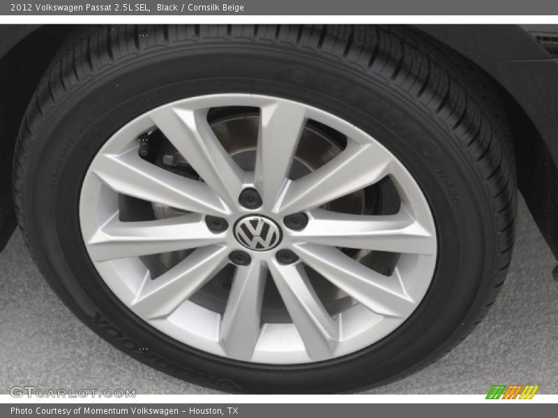 Black / Cornsilk Beige 2012 Volkswagen Passat 2.5L SEL