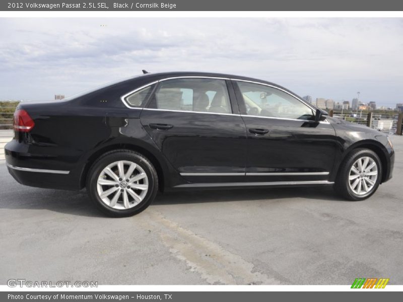 Black / Cornsilk Beige 2012 Volkswagen Passat 2.5L SEL