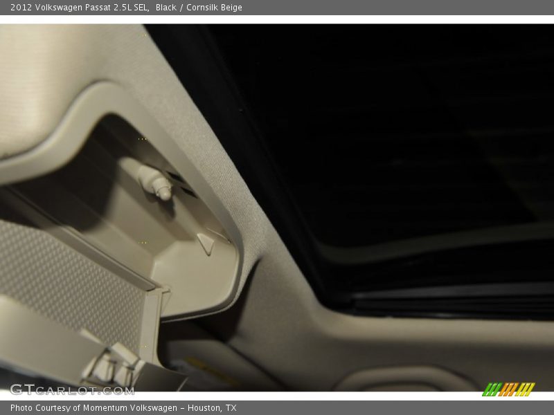 Black / Cornsilk Beige 2012 Volkswagen Passat 2.5L SEL
