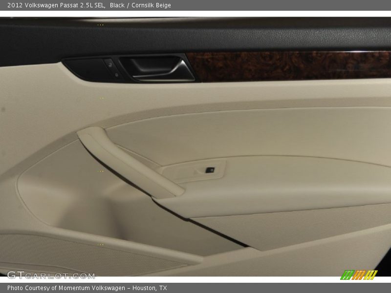 Black / Cornsilk Beige 2012 Volkswagen Passat 2.5L SEL